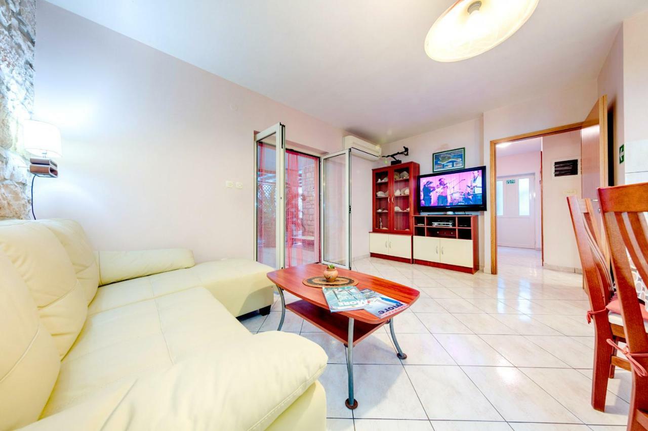 Apartments Dalmatino Rukavac  Extérieur photo