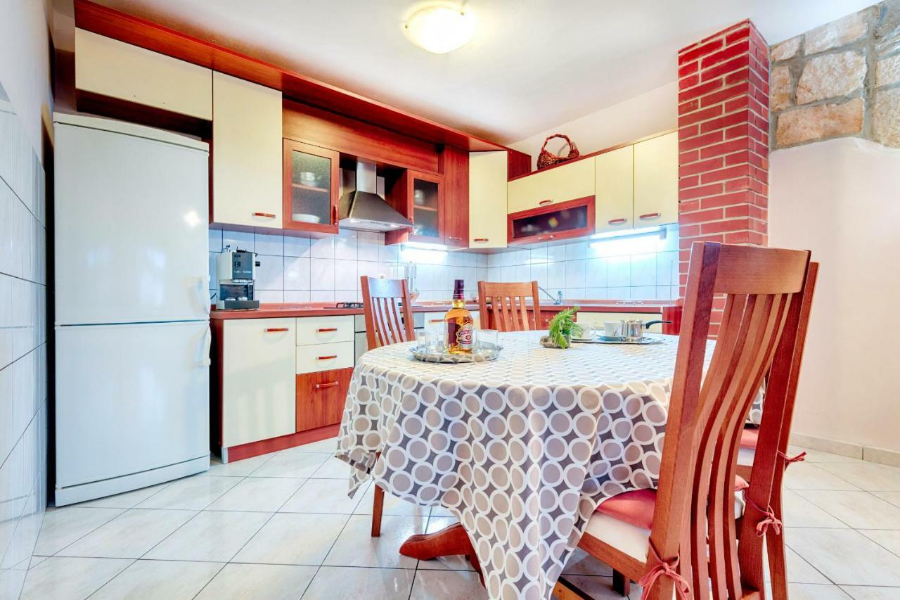 Apartments Dalmatino Rukavac  Extérieur photo